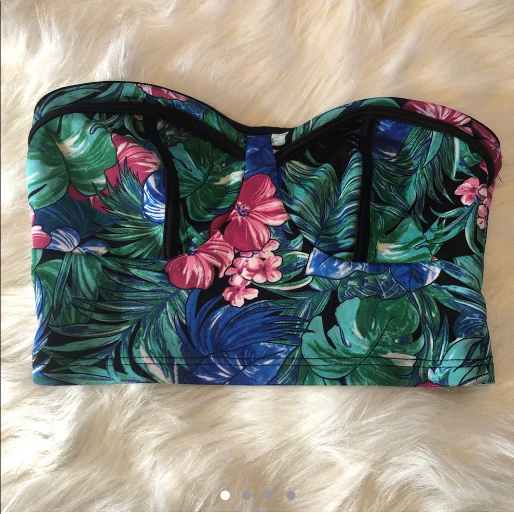 Floral crop top
